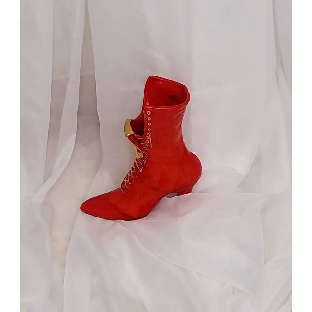 Red boot vase - Picture 7 of 8